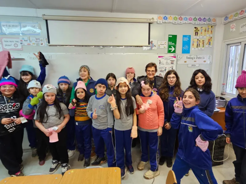 “Abrigando Corazones”: la iniciativa puertovarina que convirtió el tejido en una herramienta de solidaridad