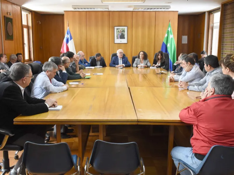 Alcaldes de las Provincias de Llanquihue y Osorno sostienen encuentro de trabajo en el marco del Acuerdo por la Paz Social que impulsa el Gobierno