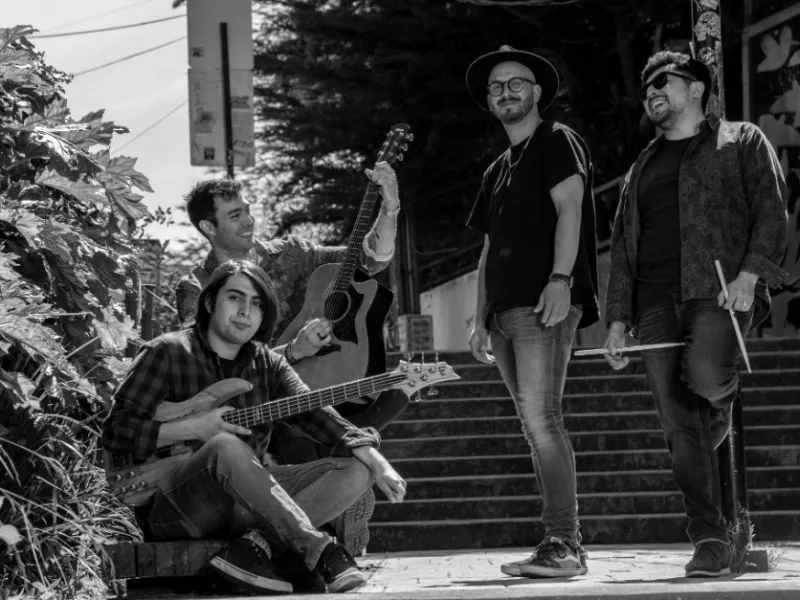 Banda local “Fuga” se presentará en Calle Techada Santa Rosa acompañando a “Las Diablas”