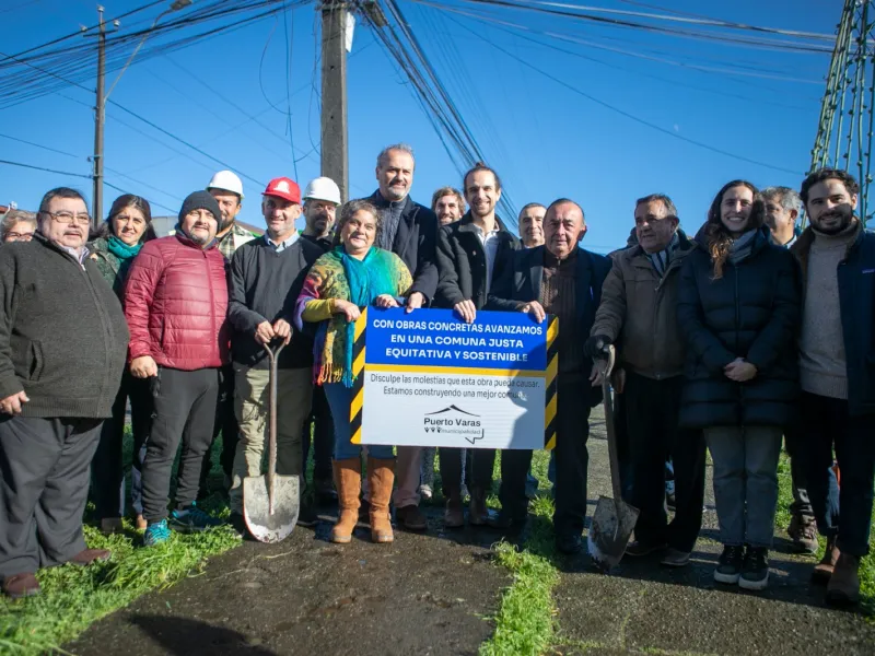 Comenzó a ejecutarse proyecto de conservación de 23 calles y pasajes emblemáticos de Puerto Varas