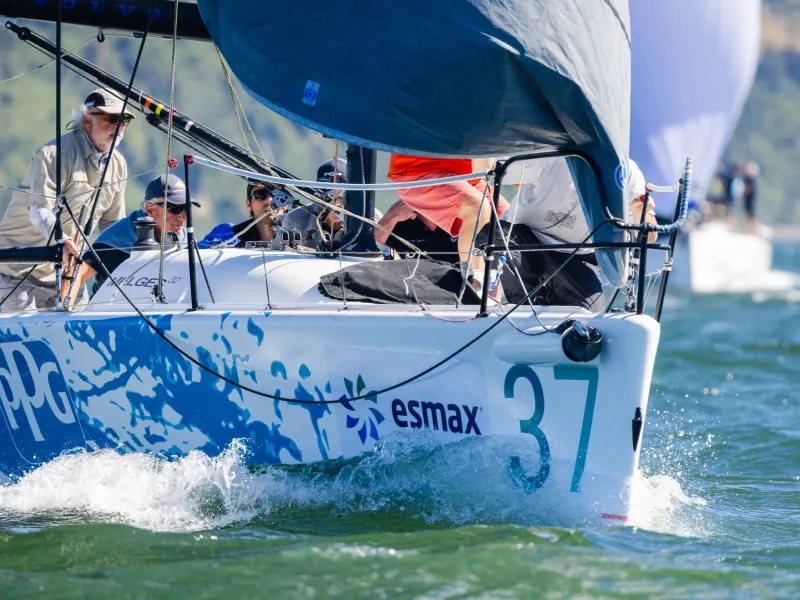 Comenzó la Semana de la Vela Esmax Lago Llanquihue 2025
