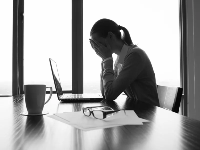 Denuncias por acoso laboral y sexual suben tras retorno al trabajo presencial superando los niveles prepandemia