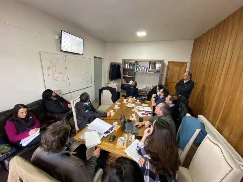 En Mesa Técnica Seremi de Transportes, Municipio y Gobierno Regional articulan propuestas de transporte público, infraestructura vial y movilidad urbana para Puerto Varas