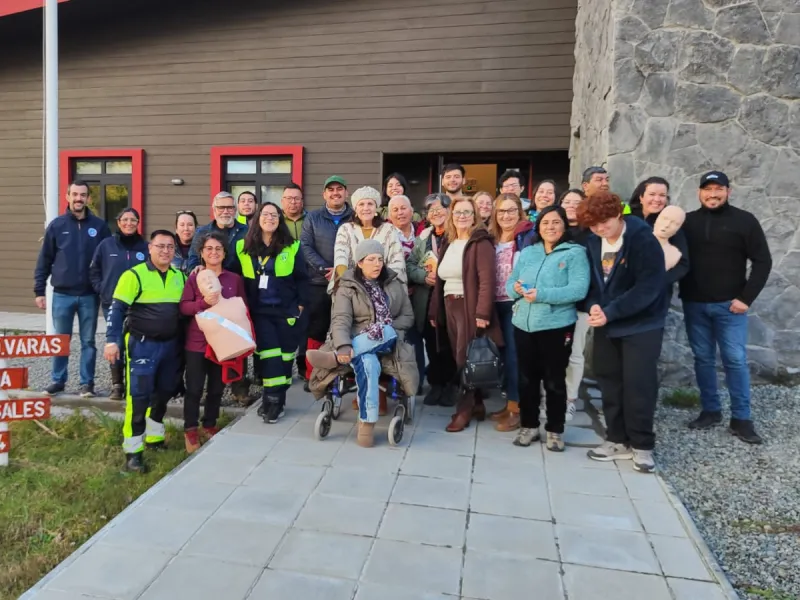 Exitoso taller de primeros auxilios en Ensenada tras priorización comunitaria