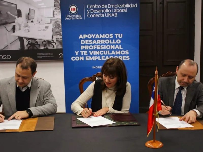 Fedetur y Universidad Andrés Bello sellan alianza para impulsar el turismo MICE y la empleabilidad en la industria