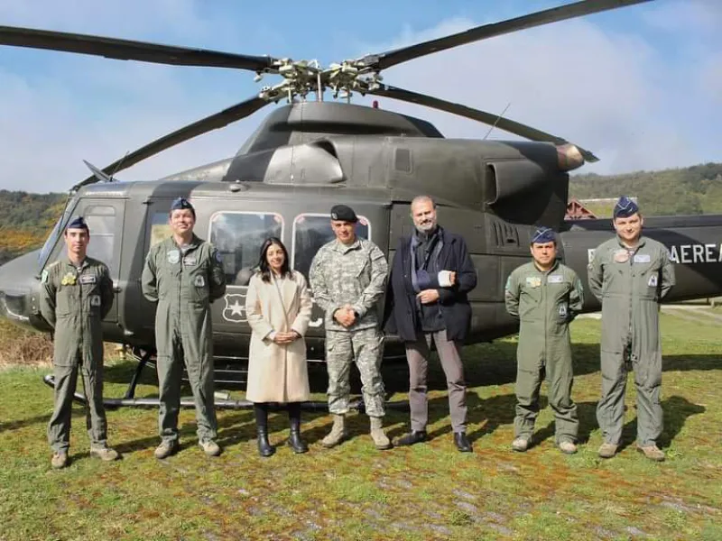 Gobernador Vallespín se suma a las muestras de dolor tras fatal accidente de helicóptero FACH