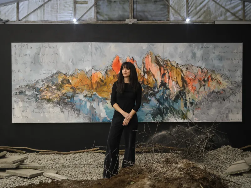 Muestra colectiva de Land art se toma los rincones del Kunstgarten en Puerto Varas