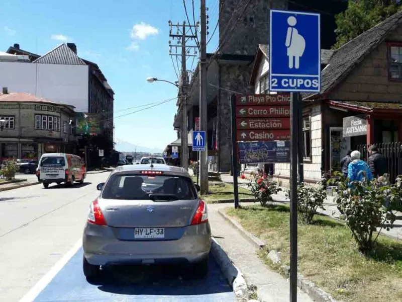 Municipalidad de Puerto Varas actualizó protocolos para autorizar cortes de tránsito y solicitud de estacionamientos reservados