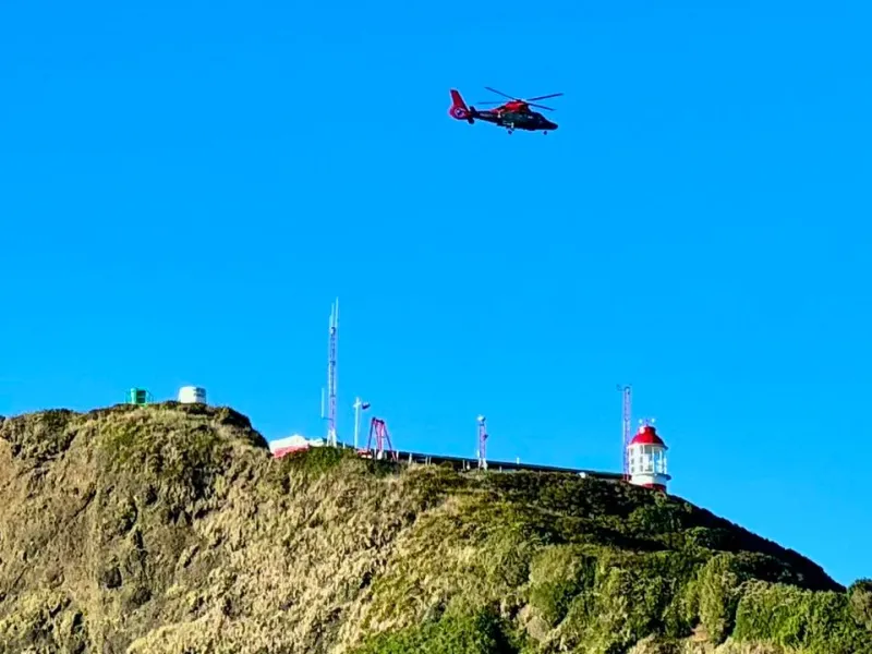 Patrullero de Servicio General “Contramaestre Micalvi” reaprovisionó el Faro Guafo