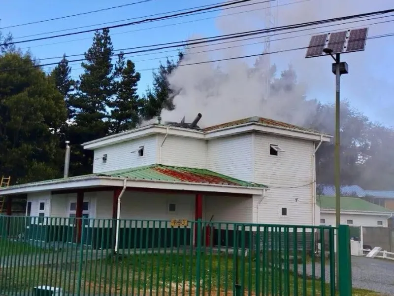 Vecinos de Ensenada exigen agilizar cuartel provisional tras incendio de la Tenencia