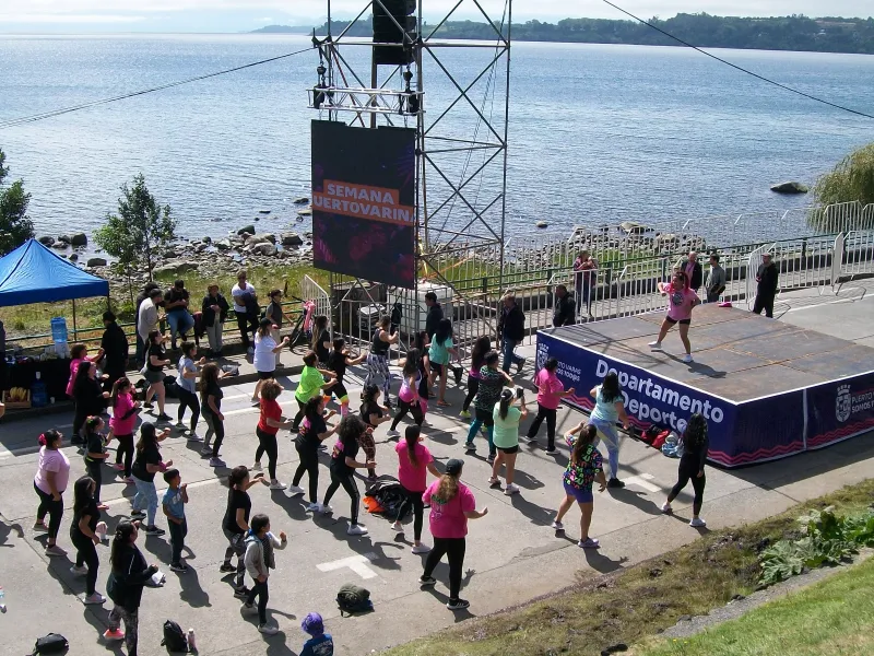 Zumba, libros, juegos y reciclaje: Las actividades diurnas que trajo el segundo día de la semana puertovarina