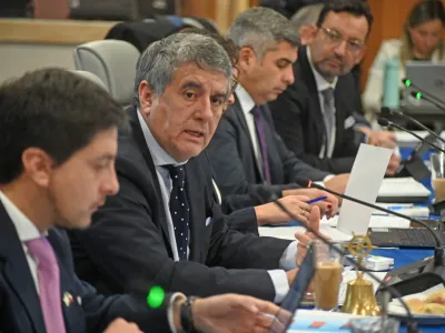 Alejandro Santana pide certezas y mayor autonomía regional en discusión del Presupuesto 2027