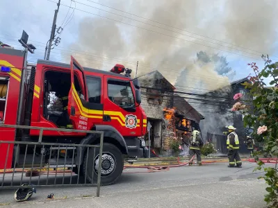 Ardió Casona Okupa en pleno centro de Puerto Varas