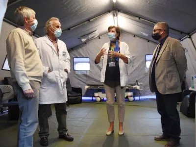 Autoridades visitaron Hospital de Puerto Montt y llamaron a la responsabilidad de la ciudadanía