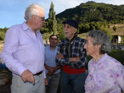 Bienes Nacionales agiliza título de dominio a matrimonio adulto mayor de Paso El león