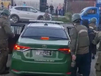 Carabineros detiene a dos sujetos que vendían drogas por redes sociales