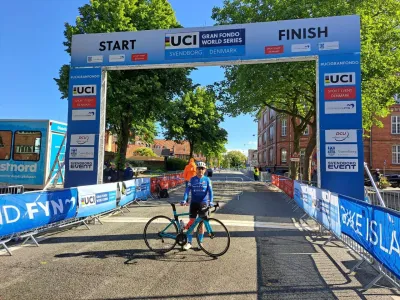 Ciclista puertovarino logra históricos resultados en fecha de circuito mundial en Dinamarca