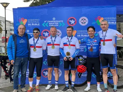 Ciclistas puertovarinos triunfan en nacional máster y se clasifican a Mundial de Dinamarca