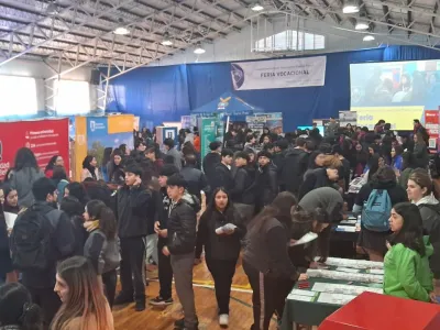 Colegio Inmaculada Concepción Puerto Varas realizó su primera Feria Vocacional