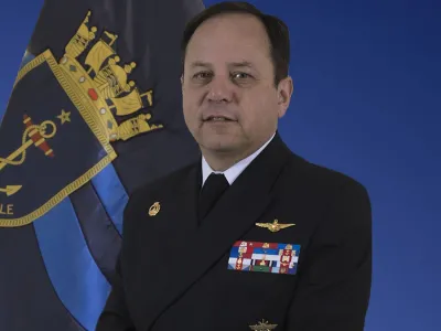 Comandante en Jefe de la Quinta Zona Naval fue ratificado en su cargo