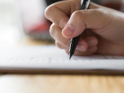 ¿Cómo saber cuánto vale una carrera y cómo financiarla?