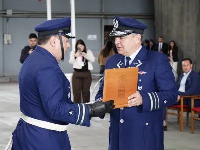 Con Ceremonia Militar se concretó cambio de mando de la IIIª Brigada Aérea en Puerto Montt