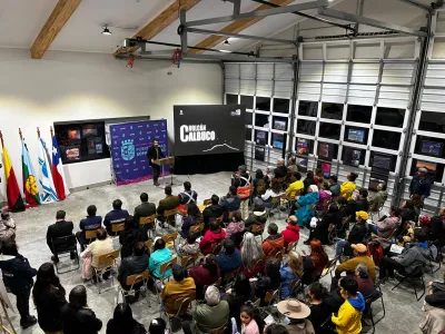 Con exposición fotográfica y relatos testimoniales, Municipio de Puerto Varas conmemoró los 10 años de la erupción del Volcán Calbuco