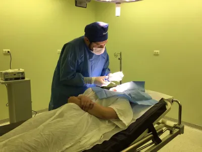 Con operativo de cirugía menor Hospital de Frutillar inaugura sala de procedimientos   