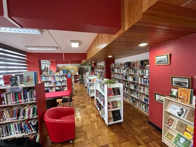 En Biblioteca Paul Harris se exhibe hoy viernes la obra de teatro “El loco y la Triste”