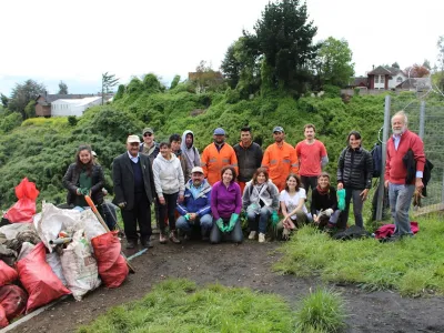 En Puerto Varas: Exitosa jornada de limpieza en Quebrada Honda