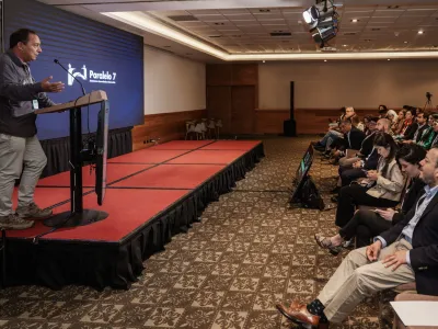 En Puerto Varas expertos destacan nuevas claves del trabajo con comunidades