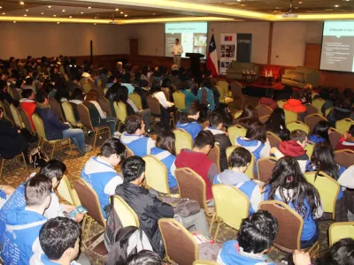 En Seminario llevado a cabo en Puerto Varas: Director Nacional de INDAP Carlos Recondo hizo un llamado a jóvenes de la región a fortalecer la vida rural