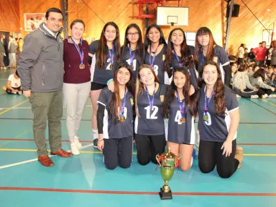 Equipo de Vóleibol Femenino sub 14 de Colegio Felmer Niklitschek representará a la región en la final nacional de los Juegos Deportivos Escolares 2019