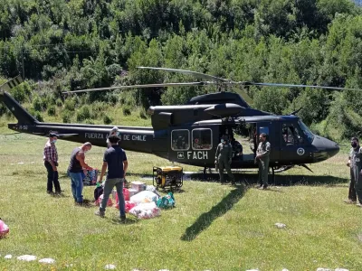 FACH trasladó insumos médicos y alimentos hacia el Paso El León 