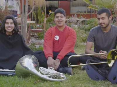Fundación de Orquestas Juveniles e Infantiles de Chile estrena el documental “La música, un lugar de encuentro”
