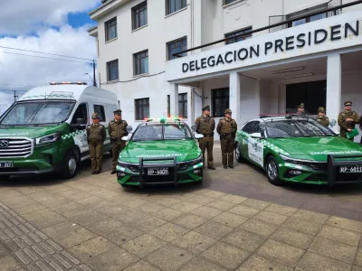 Gobierno entregó 6 nuevos vehículos para Carabineros de la Región de Los Lagos