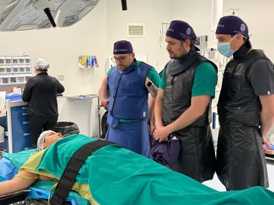 Hospital Puerto Montt realiza por primera vez compleja cirugía para el manejo del dolor en pacientes con cáncer