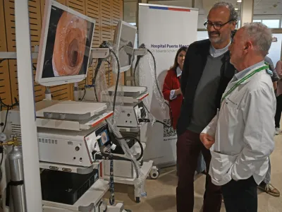 Hospital Puerto Montt recibió nuevas torres de endoscopías y catres clínicos con financiamiento del Gobierno Regional