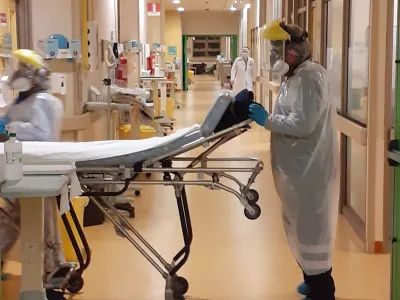 Hospital Puerto Montt reitera llamado a profesionales de enfermería, auxiliares de servicio, técnicos y estudiantes de la salud para reforzar equipos