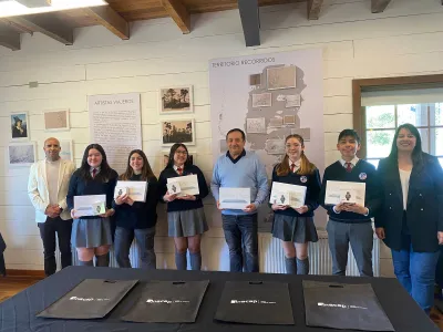 ANP, Inacap y El Heraldo Austral premiaron a alumnos ganadores de las Olimpiadas de Actualidad 2023