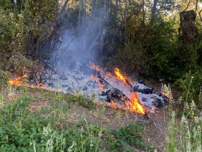 Incendio de Caseta de Conaf en faldas de Volcán Osorno preocupó a comunidad