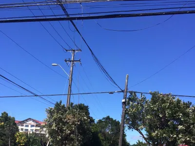 Iniciativa de regular tendido de cables eléctricos aéreos fue aprobada ayer por Comisión de Transporte y Telecomunicaciones