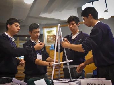 Instituto Alemán se quedó con el primer Duelo Matemático de la U. San Sebastián
