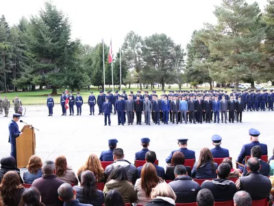 Jóvenes ingresaron a la Fach a realizar el Servicio Militar en Puerto Montt 