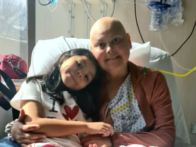 Lorena Vásquez, hospitalizada en Santiago, necesita más que nunca el apoyo de todos/as