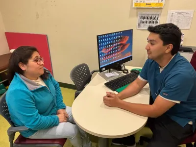 Más de 1.500 atenciones mensuales: Hospital Puerto Montt lidera diagnóstico y rehabilitación de la disfagia en la región