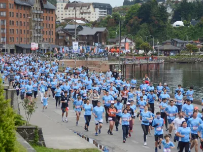 Más de 2 mil personas participaron de la media maratón Puerto Varas