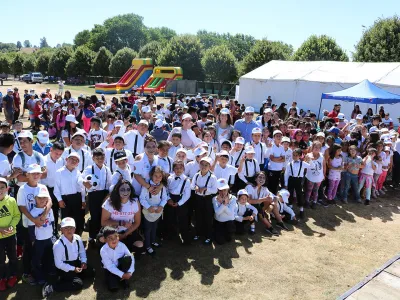 Más de 400 niños pertenecientes a los Centros para Madres y Padres temporeros del Ministerio de Desarrollo Social participaron de jornada recreativa regional