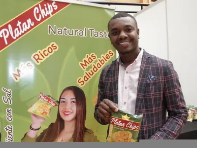 Médico Haitiano residente en Castro es uno de los ganadores del concurso "Selección Nacional de Pymes"