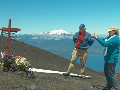 Ministro Álvaro Mesa realizó diligencias en causa de joven holandés perdido en el Volcán Osorno en 1985